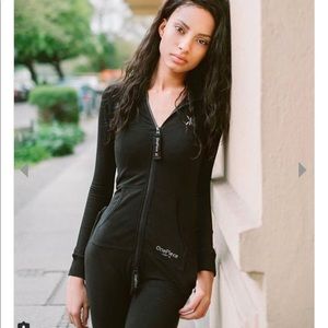 One Piece black slim bodysuit NWOT